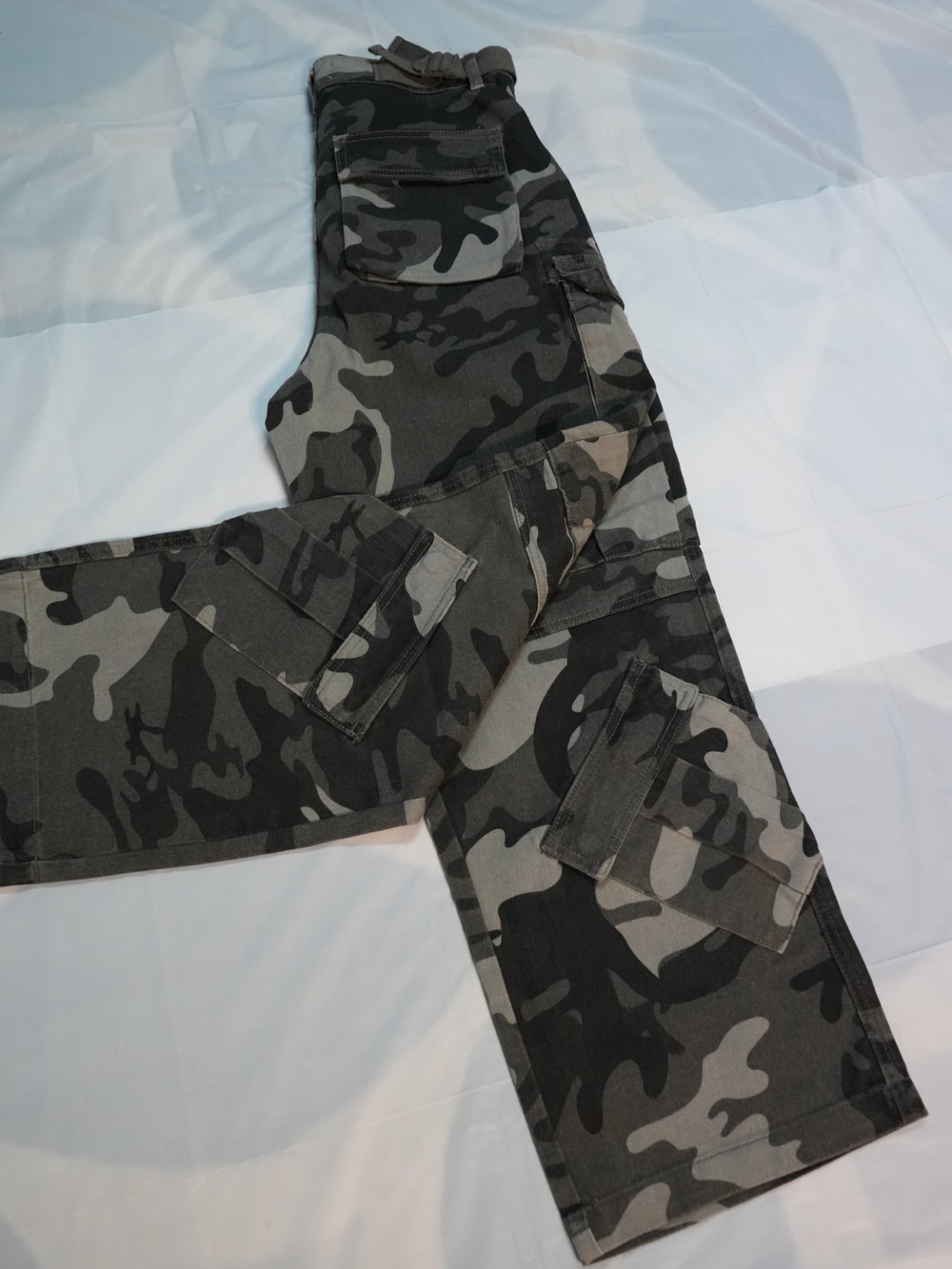 YoungLA Camo Cargo Pants - Picture 4 of 13